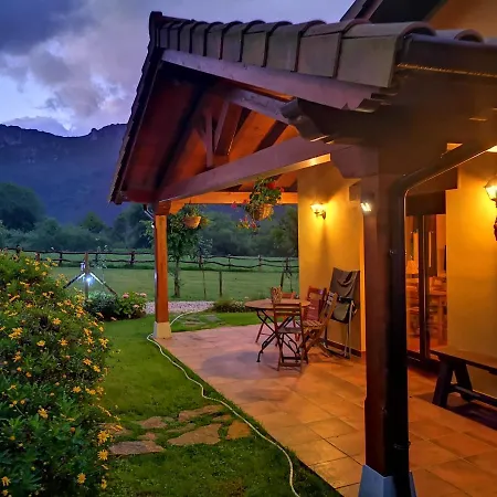 Casas Rurales Entrecastanos Onís Extérieur photo