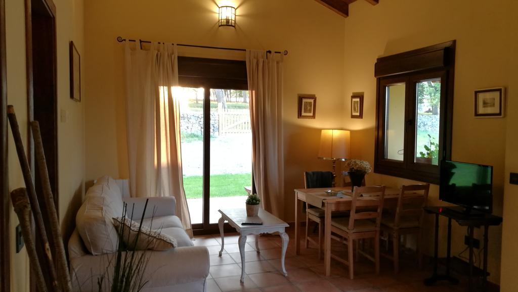 Country house Entrecastanos
